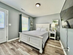 3 bedrooms, iron/ironing board, travel cot, WiFi