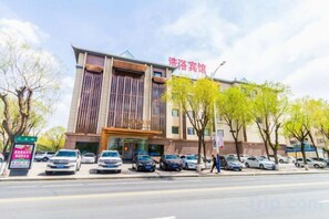 Ảnh chưa phân loại, 4 trong số 105 ảnh, nút