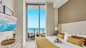 1 bedroom, in-room safe, desk, iron/ironing board