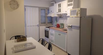 Alegria apartment, malbec and mountains. in beautiful area