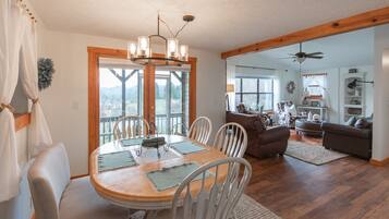 Smart TV, fireplace, DVD player, books