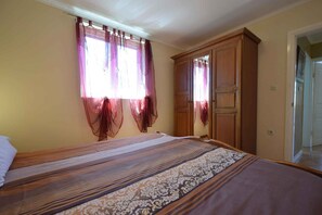 1 bedroom, internet