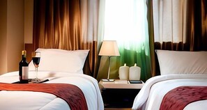 Free WiFi - Pinehill Hotel (Seogwipo)