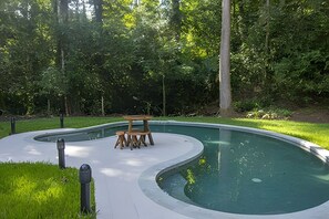 Hồ bơi ngoài trời 