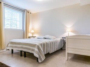 5 chambres, accès Internet