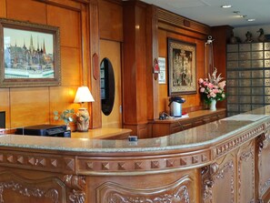 Reception - The ChanThong Hotel Pattaya (Pattaya)