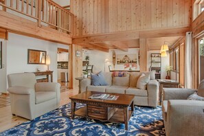 Télévision, chaîne hi-fi