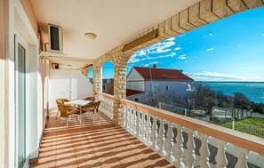 Outdoor dining - Gorgeous apartment in Rtina with WiFi (Rtina)