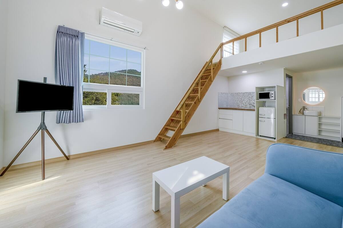 Basic Room, 1 Bedroom (102) | Exterior