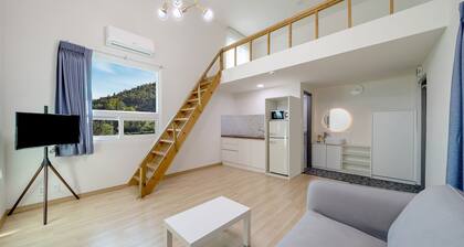 Namhae Seven House