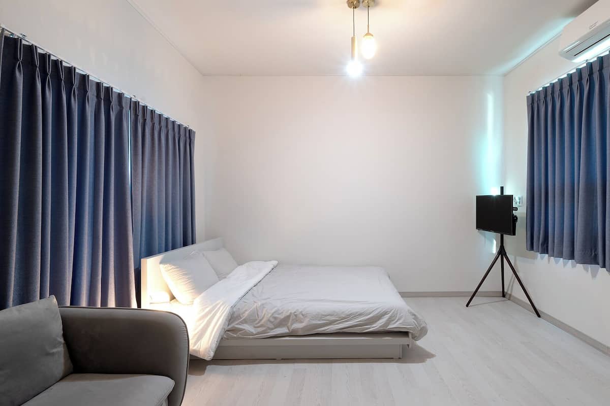 Quarto básico, 1 quarto (104) | 1 quarto, Wi-Fi de cortesia