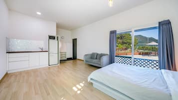 Basic Room, 1 Bedroom (101) | 1 bedroom, free WiFi