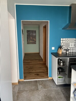 Kühlschrank, Ofen, Herdplatte, Geschirrspüler