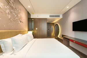 Superior Queen Room | Meja kerja, kedap suara, Wi-Fi gratis, dan seprai linen