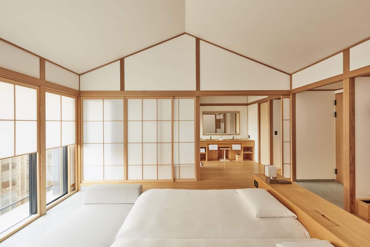 Twin Room, Non Smoking (Suzumi) | Free minibar, in-room safe, iron/ironing board, travel cot
