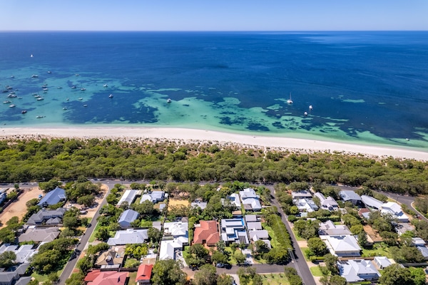 Beach nearby, sun loungers