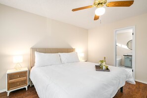 3 Schlafzimmer, Schreibtisch, kostenloses WLAN, Bettwäsche