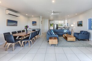 Panoramic Apartment | Living area
