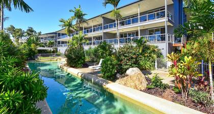 Blue Water Views 16
