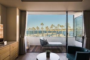 Chambre, non-fumeurs (Palm Tree Suite) | Literie de qualité supérieure, couette en duvet d'oie, surmatelas