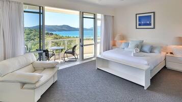 Luxury Apartment | 4 bilik tidur, langsir/tirai gelap terus, seterika/papan seterika