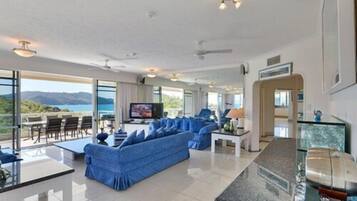 Luxury Apartment | Ruang tamu