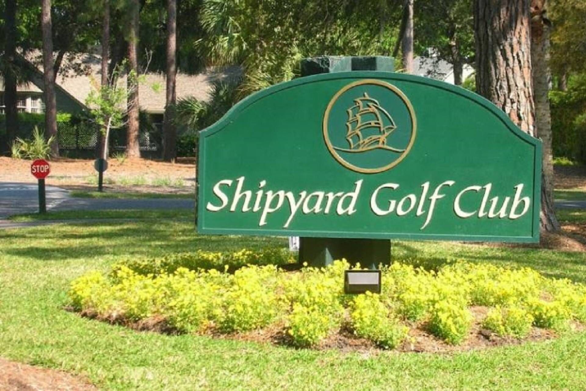 Segnaletica per il Shipyard Golf Club.