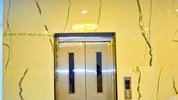 Elevator
