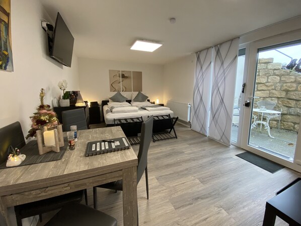 1 bedroom, iron/ironing board, free WiFi, bed sheets