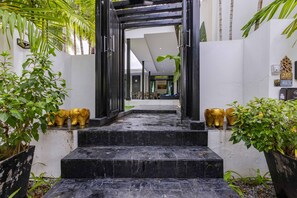 Front of property - 3 Bedroom Pool Villa BL2 (Hua Hin)