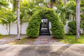 Fachada da propriedade