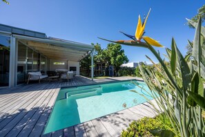 屋外プール、温水プール