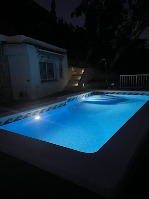 Udendørs pool