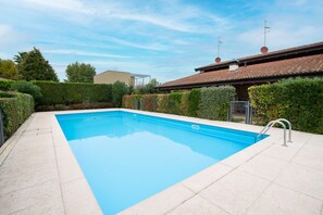 Außenpool (je nach Saison geöffnet)