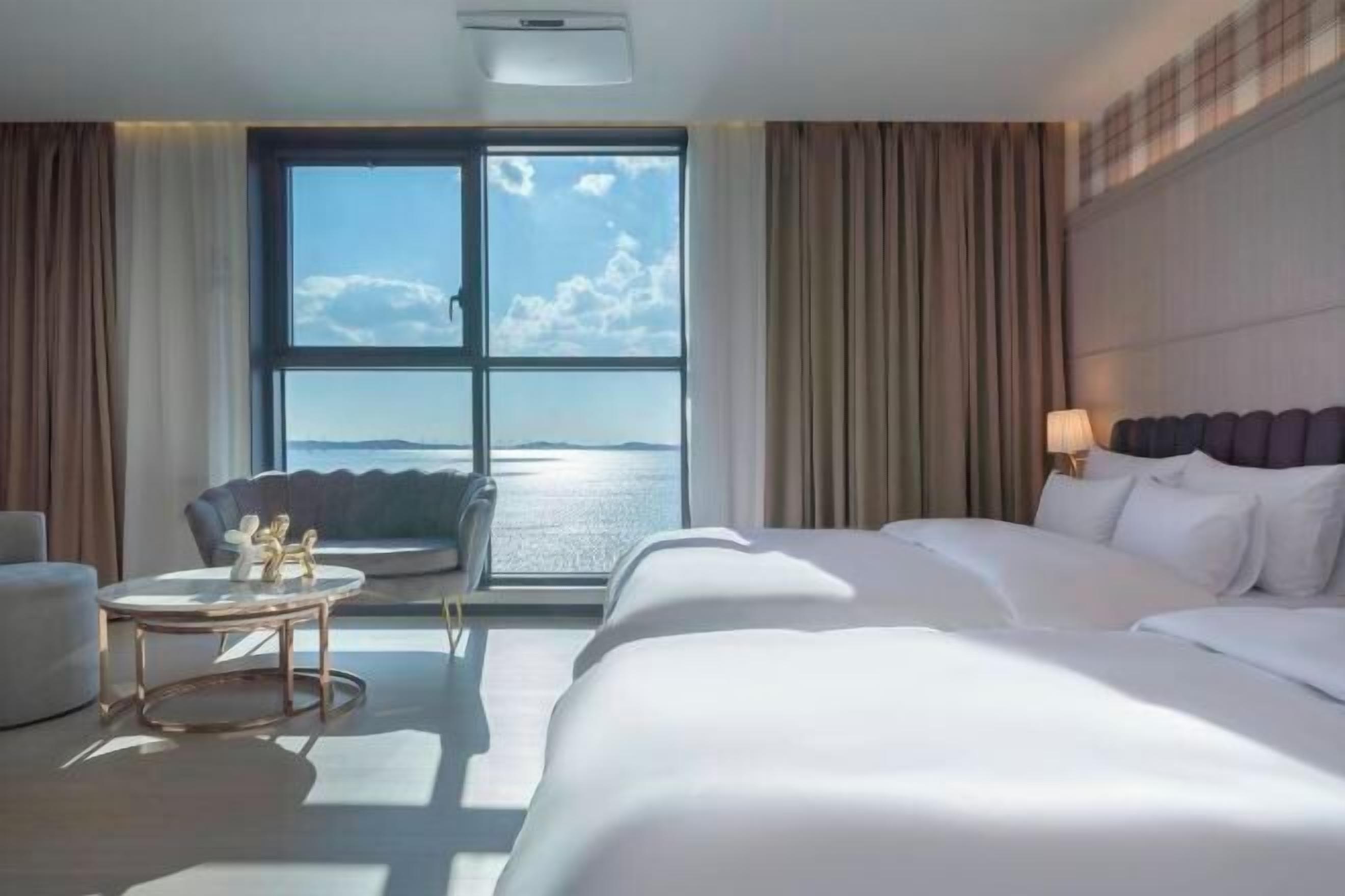 獨特裝潢、布置獨特、書桌、免費無線上網