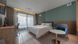Couple PC Terrace | WiFi (無料)、客室ごとに異なる装飾、客室ごとに異なるインテリア、ベッドシーツ
