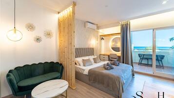 Een strijkplank/strijkijzer, gratis wifi, beddengoed
