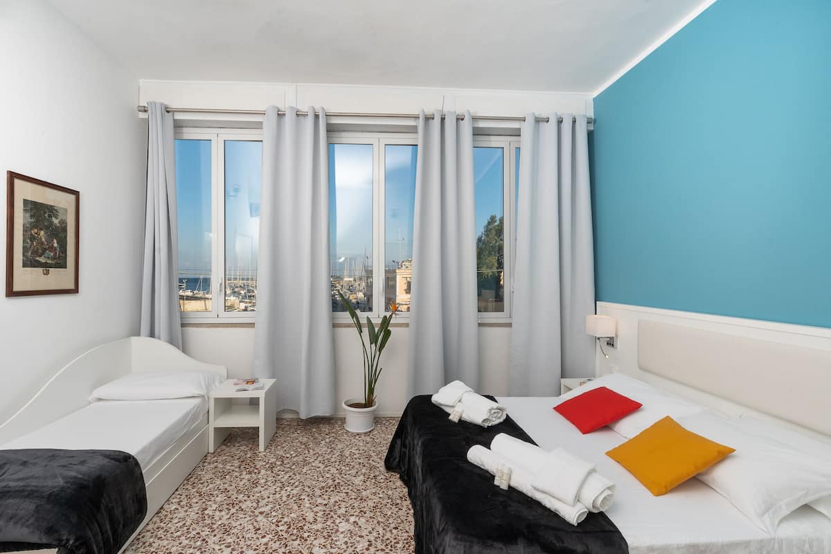 Panoramic Room | Egyptian cotton sheets, premium bedding, down comforters