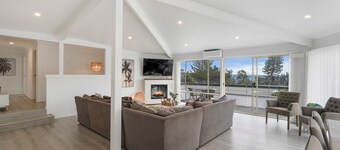Sunset Lake House - Pool, Lake Views & Beach