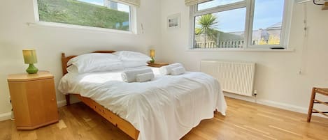 3 chambres, Wi-Fi, draps fournis