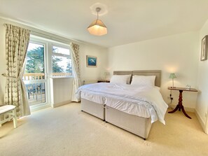 4 Schlafzimmer, WLAN, Bettwäsche