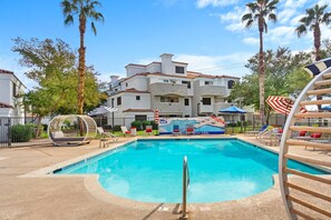 Alberca al aire libre 