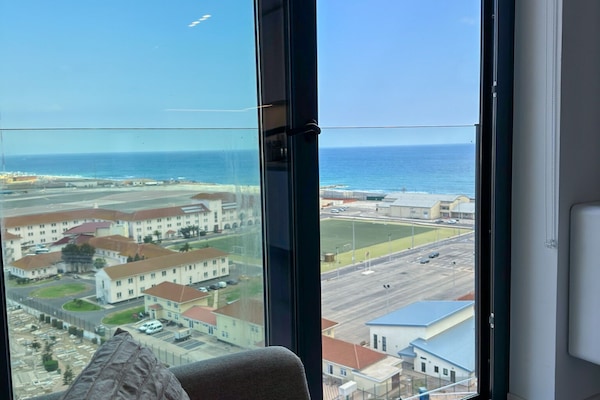 Vue sur la plage/lâocĂ©an