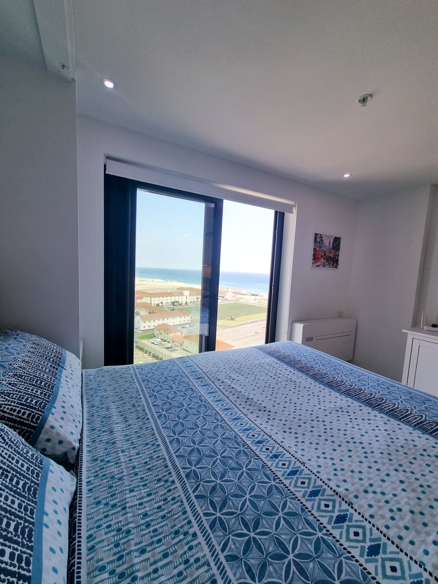 Premium Studio | Premium bedding, in-room safe, desk, laptop workspace