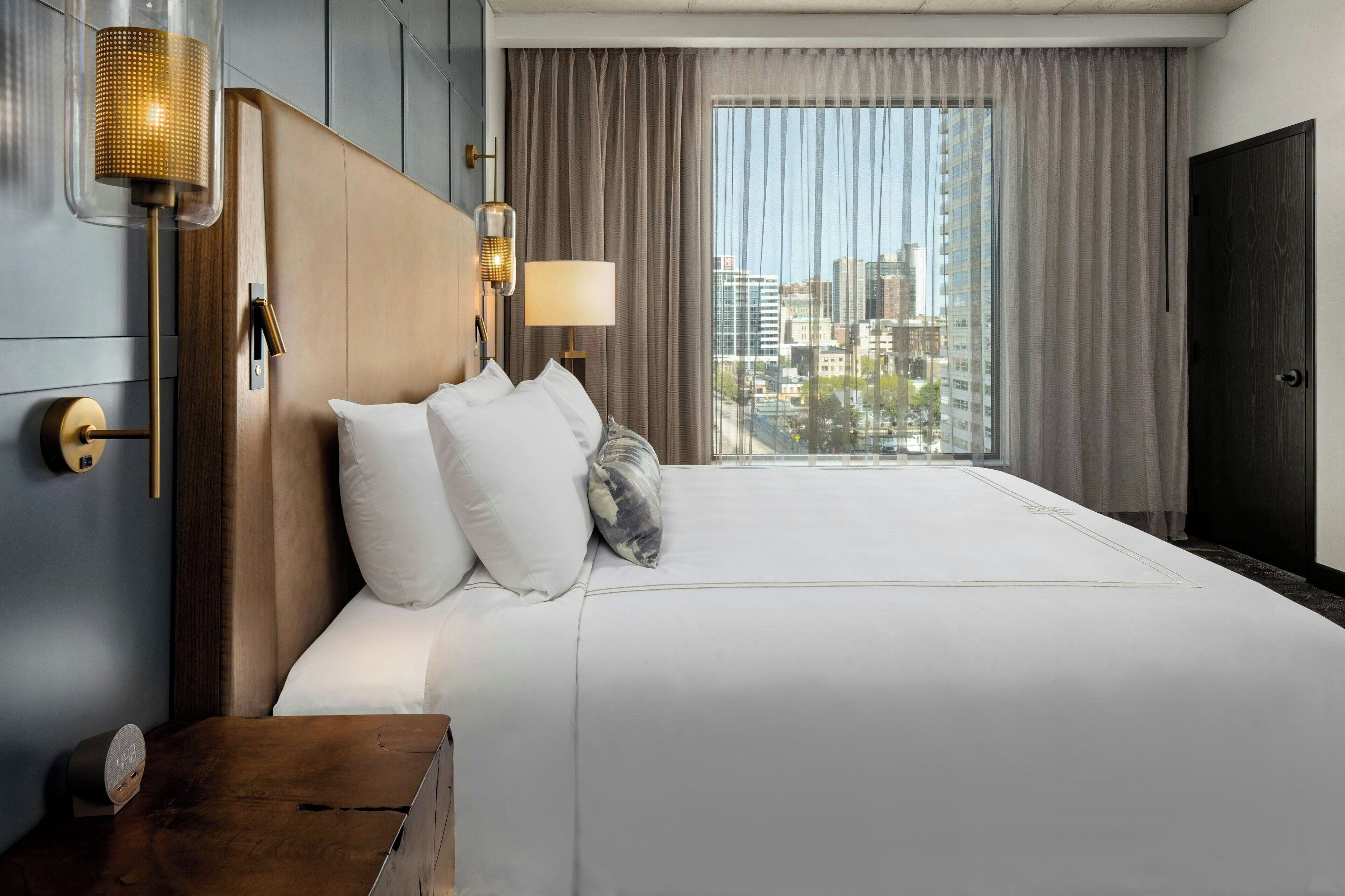 Suite, 1 Bedroom | In-room safe, laptop workspace, blackout drapes, WiFi (free)