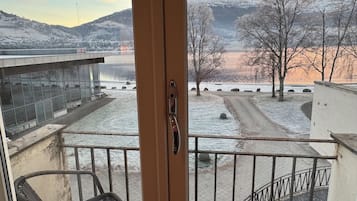 Standard Single Room, Balcony | Balcony
