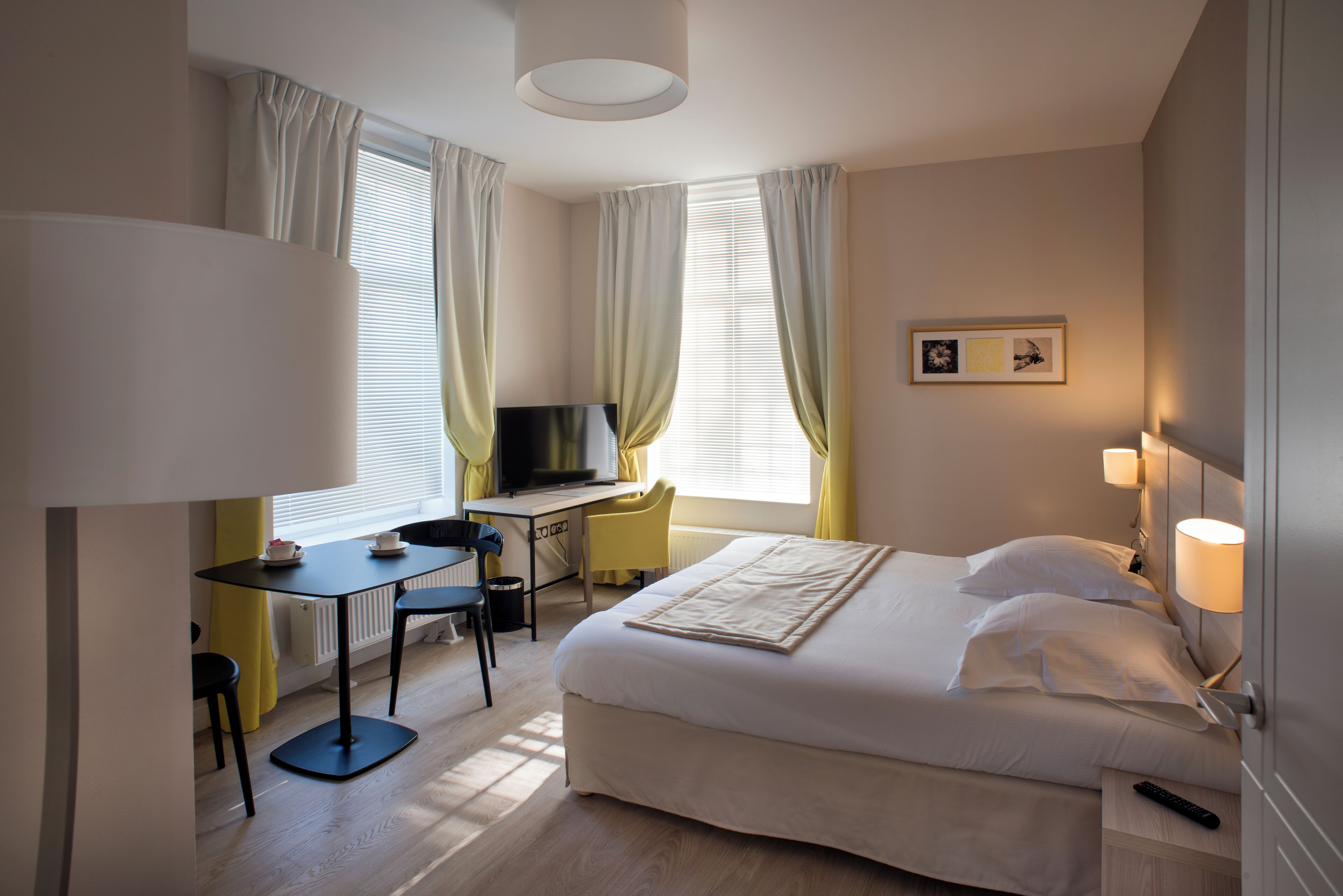 Premium Suite | 1 bedroom, premium bedding, laptop workspace, cribs (surcharge)