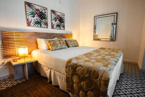 Iron/ironing board, free WiFi, bed sheets - Castillo de Marbella | Ground Floor Unit 8 min form beach (Marbella)