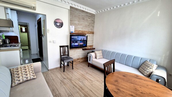 Smart TV, estéreo, impresora