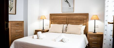 Fer et planche à repasser, Wi-Fi gratuit, draps fournis